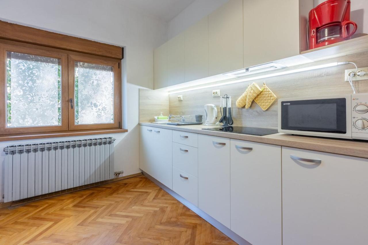 Apartments Sobol ツリクヴェニツァ エクステリア 写真
