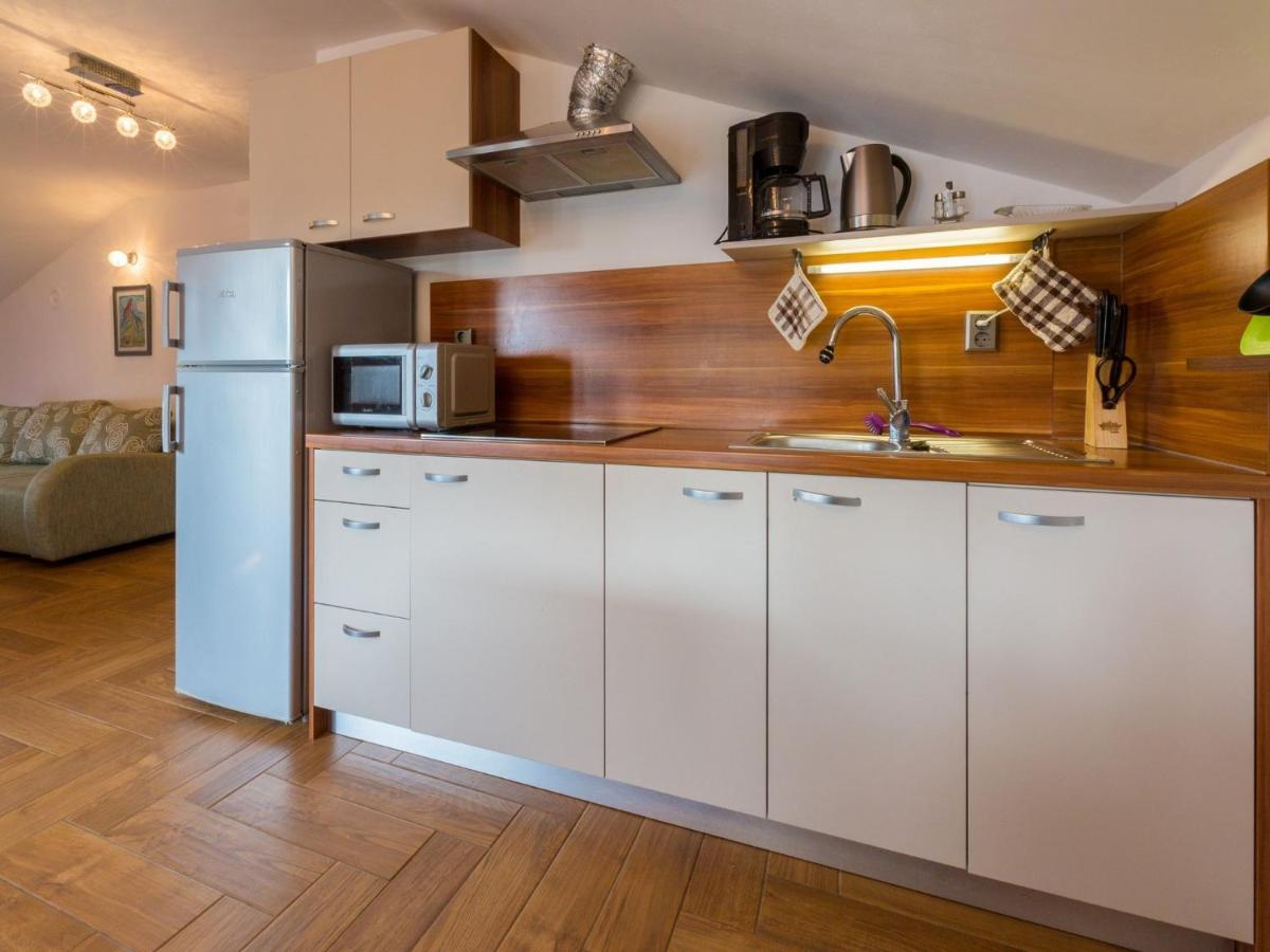 Apartments Sobol ツリクヴェニツァ エクステリア 写真